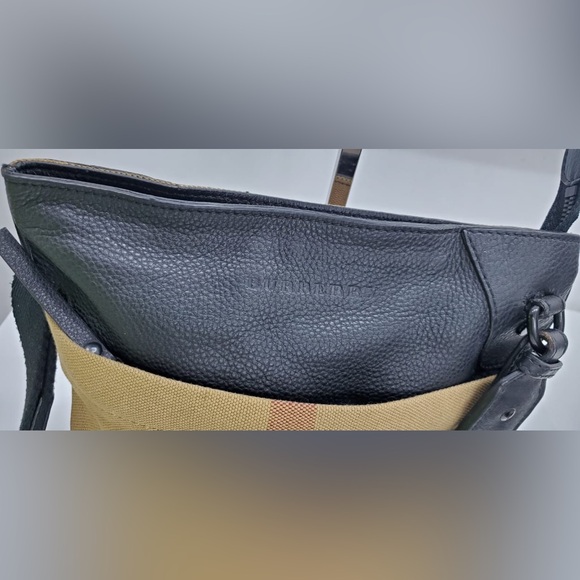 Burberry unisex messenger bag - Picture 2 of 16
